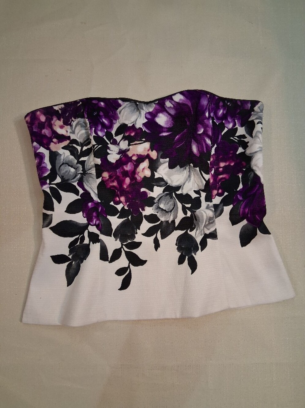 White House Black Market White Floral Mini Skirt with Purple Accents